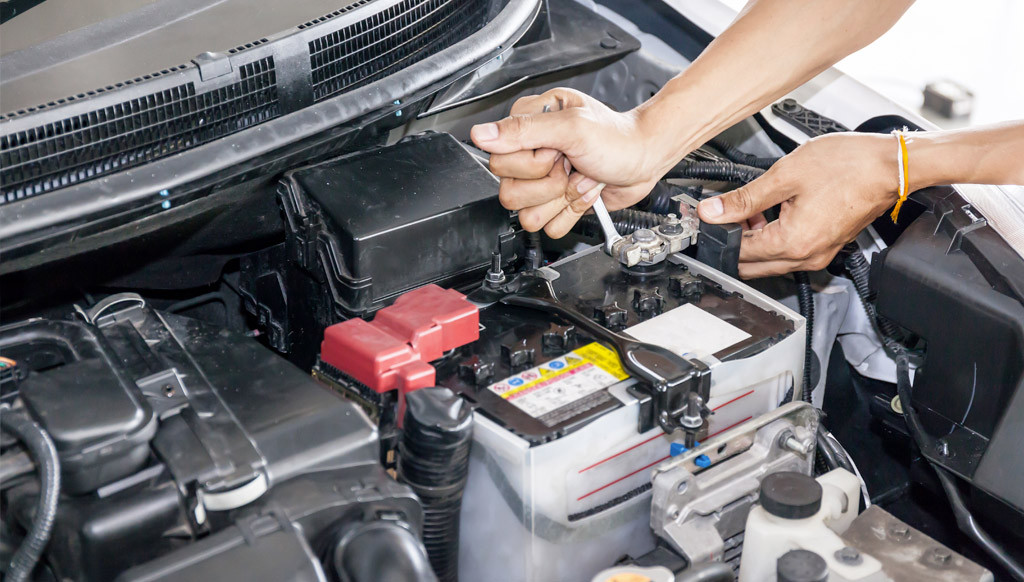 Manutenzione batterie e caricabatterie